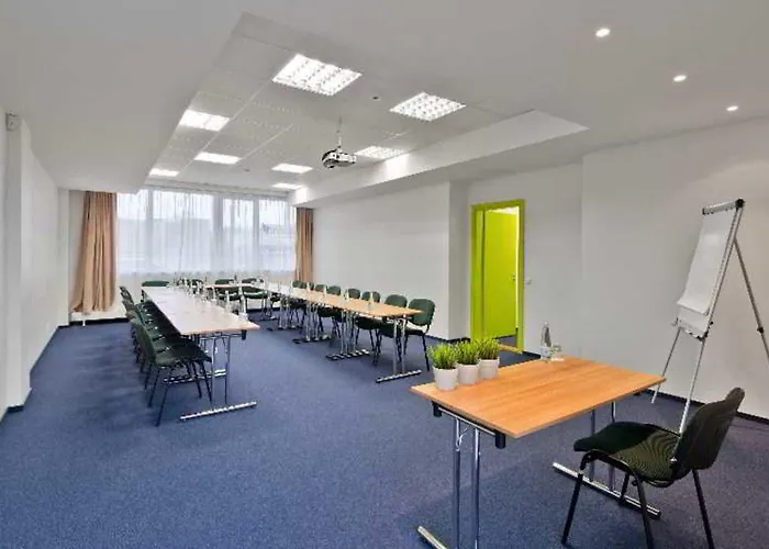 格林维尔纽斯酒店