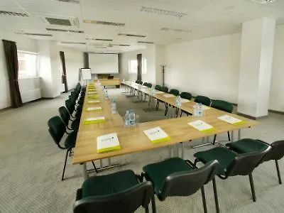 格林维尔纽斯酒店 酒店