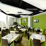 Отель Green Vilnius Hotel Вильнюс